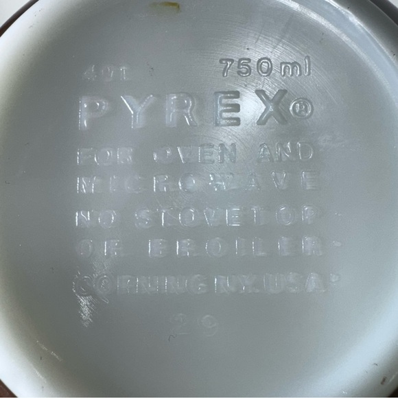 Pyrex Midcentury Woodland Brown Mixing Serving Bowls - Picture 13 of 13